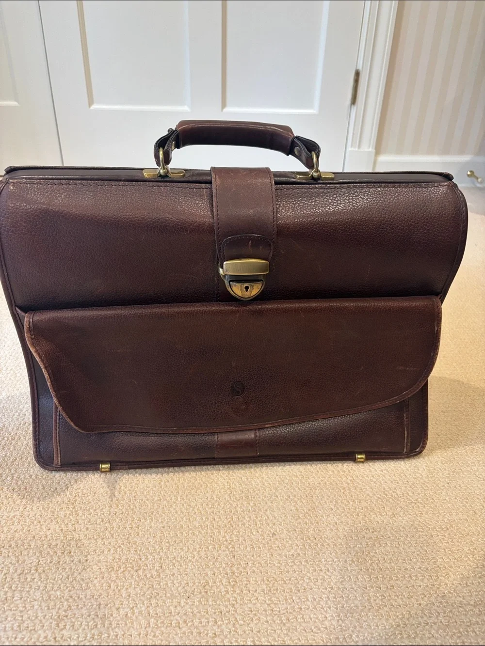 Classic Brown Leather Briefcase Travel Bag - Vintage
